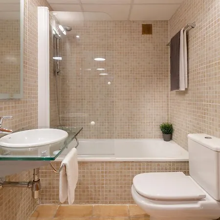 Apartament Lets Holidays New Close To The Tossa de Mar